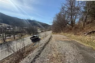 6553 Hwy 194 Hwy, Warrensville, NC 28693 - Photo 5