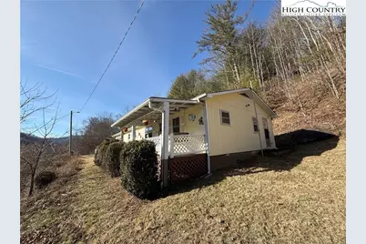 6553 Hwy 194 Highway, Warrensville, NC 28693 - Photo 1