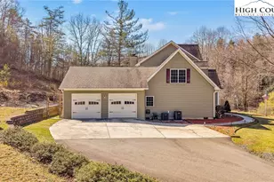 3186 & 3190 Silas Creek Rd, Lansing, NC 28643 - Photo 7