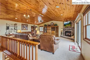 112 N Pinnacle Ridge Rd, Beech Mountain, NC 28604 - Photo 7