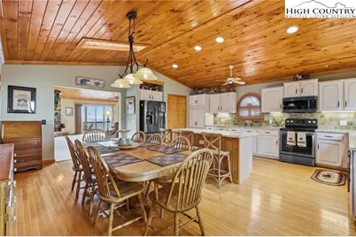 112 North Pinnacle Ridge Road, Beech Mountain, NC 28604 - Photo 5