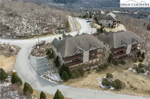 575 Craggy Pointe, Sugar Mountain, NC 28604 - Photo 33