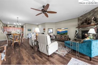 575 Craggy Pointe #13D, Sugar Mountain, NC 28604 - Photo 7