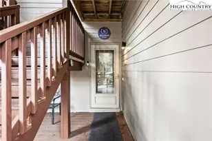 575 Craggy Pointe, Sugar Mountain, NC 28604 - Photo 29