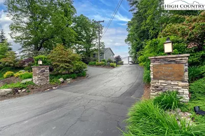 1966 Main Street #2, Blowing Rock, NC 28605 - Photo 3