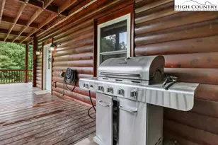 4271 Old Field Creek Rd, Grassy Creek, NC 28631 - Photo 25