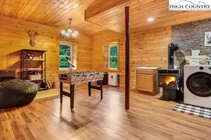 4271 Old Field Creek Rd, Grassy Creek, NC 28631 - Photo 7