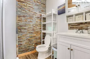 4271 Old Field Creek Rd, Grassy Creek, NC 28631 - Photo 11