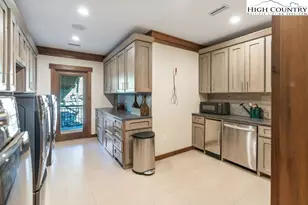 1600 Atria Ln, Newland, NC 28657 - Photo 31