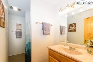 994 E Laurel Circle, Deep Gap, NC 28618 - Photo 27