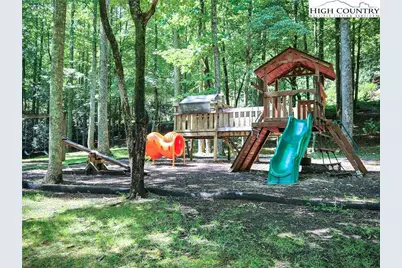 994 E Laurel Circle, Deep Gap, NC 28618 - Photo 47