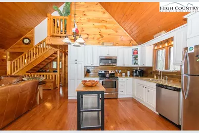 994 E Laurel Circle, Deep Gap, NC 28618 - Photo 15