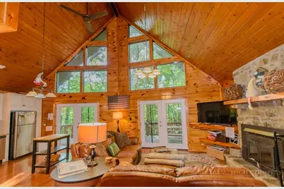 994 E Laurel Circle, Deep Gap, NC 28618 - Photo 3