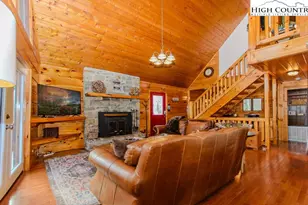 994 E Laurel Circle, Deep Gap, NC 28618 - Photo 7