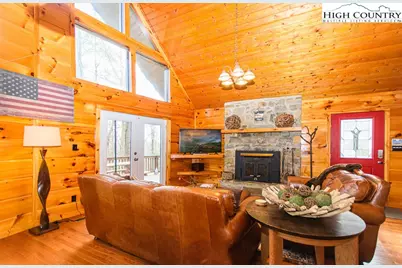 994 E Laurel Circle, Deep Gap, NC 28618 - Photo 9