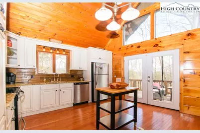 994 E Laurel Circle, Deep Gap, NC 28618 - Photo 13