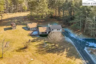 1324 Ripshin Rd, Troutdale, VA 24378 - Photo 13