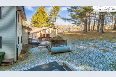 1324 Ripshin Road, Troutdale, VA 24378 - Photo 9