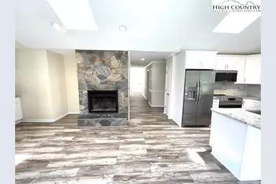 30 Village Road #103, Roaring Gap, NC 28668 - Photo 5