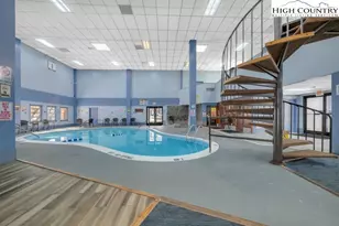 301 Pinnacle Inn Rd, Beech Mountain, NC 28604 - Photo 33