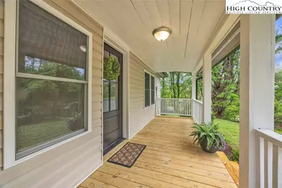 510 Ford Street, West Jefferson, NC 28694 - Photo 3