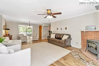 91 Red Oak, Newland, NC 28657 - Photo 9