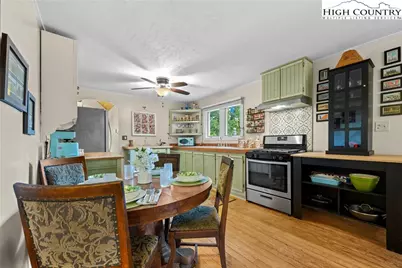 260 Sunny Acres Overlook, Boone, NC 28607 - Photo 9