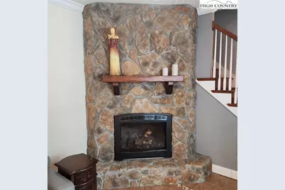 339 Clear Branch, West Jefferson, NC 28694 - Photo 25