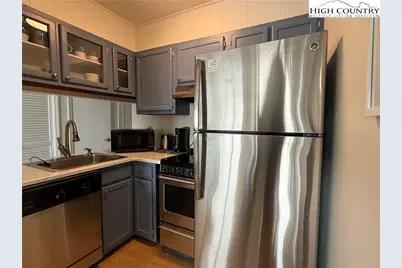 301 Pinnacle Inn Road #4303, Beech Mountain, NC 28604 - Photo 9