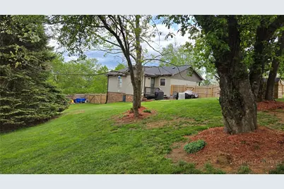 125 Benfield Drive, Jefferson, NC 28640 - Photo 3