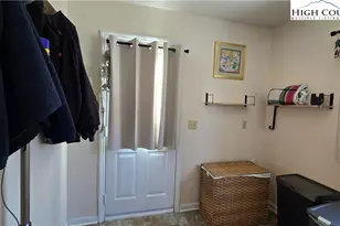 125 Benfield Dr, Jefferson, NC 28640 - Photo 11