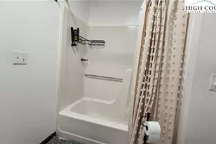 125 Benfield Dr, Jefferson, NC 28640 - Photo 19