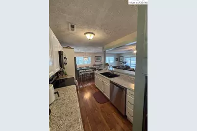 85 Crestwood Circle, Newland, NC 28657 - Photo 5