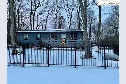 85 Crestwood Circle, Newland, NC 28657 - Photo 17