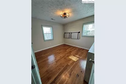 85 Crestwood Circle, Newland, NC 28657 - Photo 13