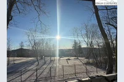 85 Crestwood Circle, Newland, NC 28657 - Photo 3