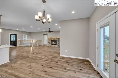 130 Oak Pointe Lane, Wilkesboro, NC 28697 - Photo 15