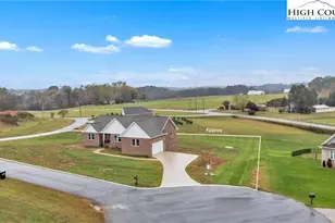 130 Oak Pointe Ln, Wilkesboro, NC 28697 - Photo 39