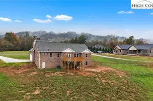 130 Oak Pointe Ln, Wilkesboro, NC 28697 - Photo 43