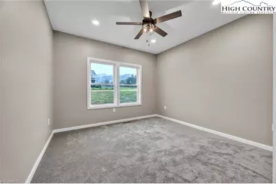 130 Oak Pointe Lane, Wilkesboro, NC 28697 - Photo 33