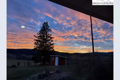 1083 Comers Rock Rd. Road, Elk Creek, VA 24326 - Photo 41