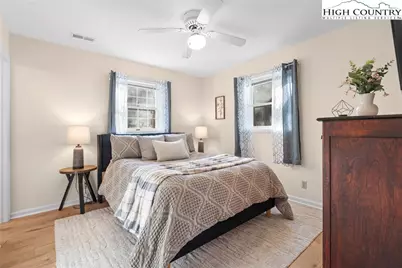 214 Village Green #B-2, Blowing Rock, NC 28605 - Photo 11