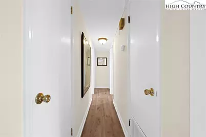 214 Village Green #B-2, Blowing Rock, NC 28605 - Photo 21