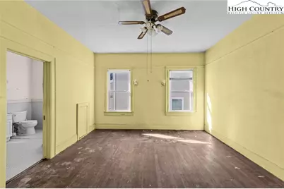 1011 Ashe Avenue, Lenoir, NC 28645 - Photo 15