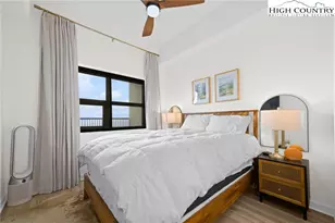 303 Sugar Top Dr, Sugar Mountain, NC 28604 - Photo 17