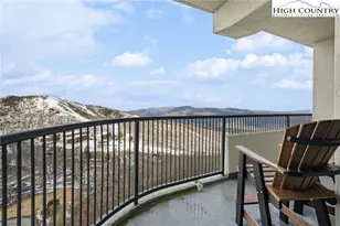 303 Sugar Top Dr, Sugar Mountain, NC 28604 - Photo 21