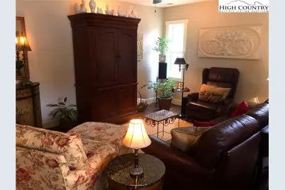 444 S Beech Mountain Parkway, Banner Elk, NC 28604 - Photo 5