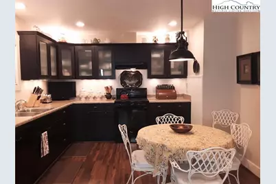 444 S Beech Mountain Parkway, Banner Elk, NC 28604 - Photo 11