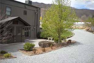 444 S Beech Mountain Pkwy, Banner Elk, NC 28604 - Photo 41