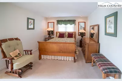 189 Old Nc 181, Newland, NC 28657 - Photo 23